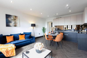 4 Bed Penthouse On Street Parking